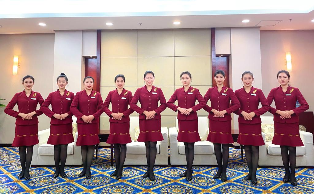 青春奉献党代会，志愿服务展风采——我校青年志愿者圆满完成自治区第十二次党代会会展服务工作